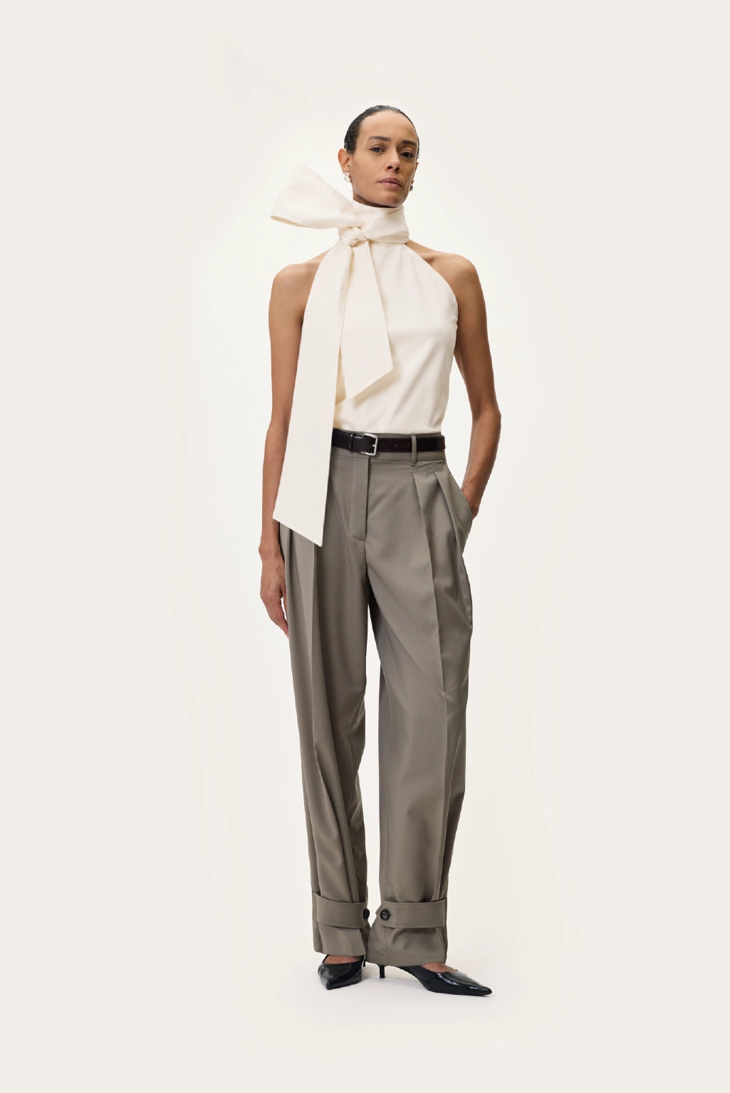 MAXI BOW TOP IN BUTTER CREAM