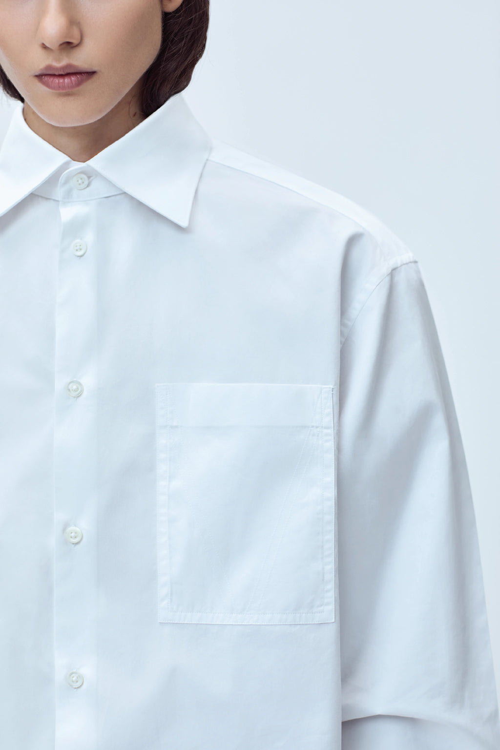 CROPPED TAILORED SHIRT IN COTTON TWILL