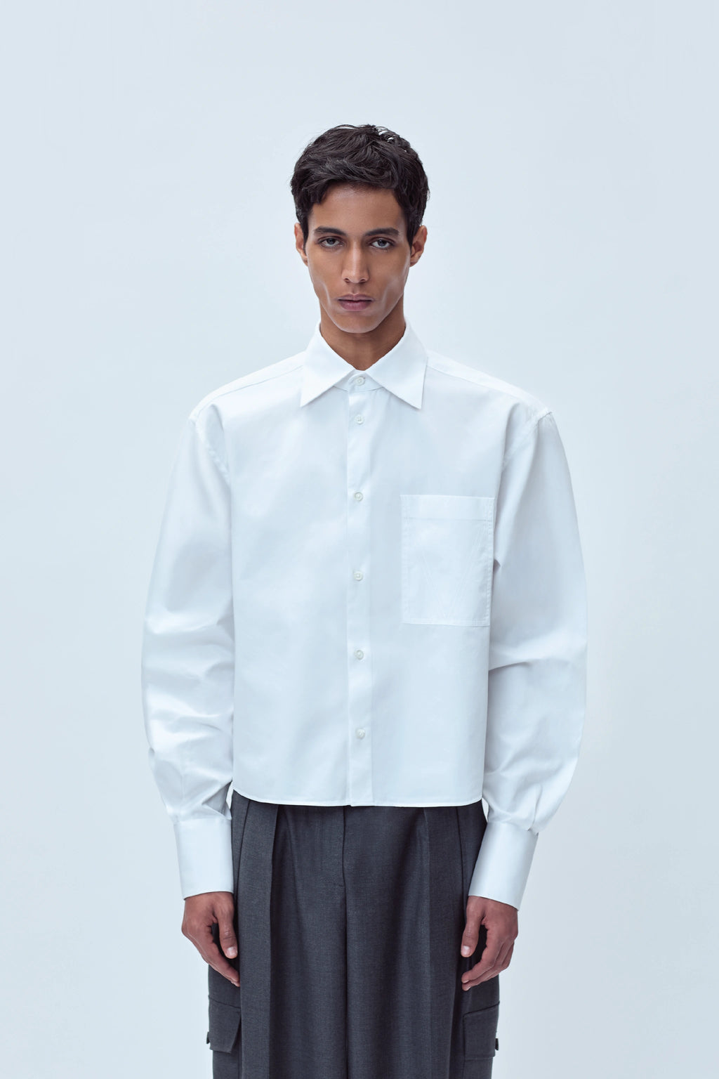 CROPPED TAILORED SHIRT IN COTTON TWILL