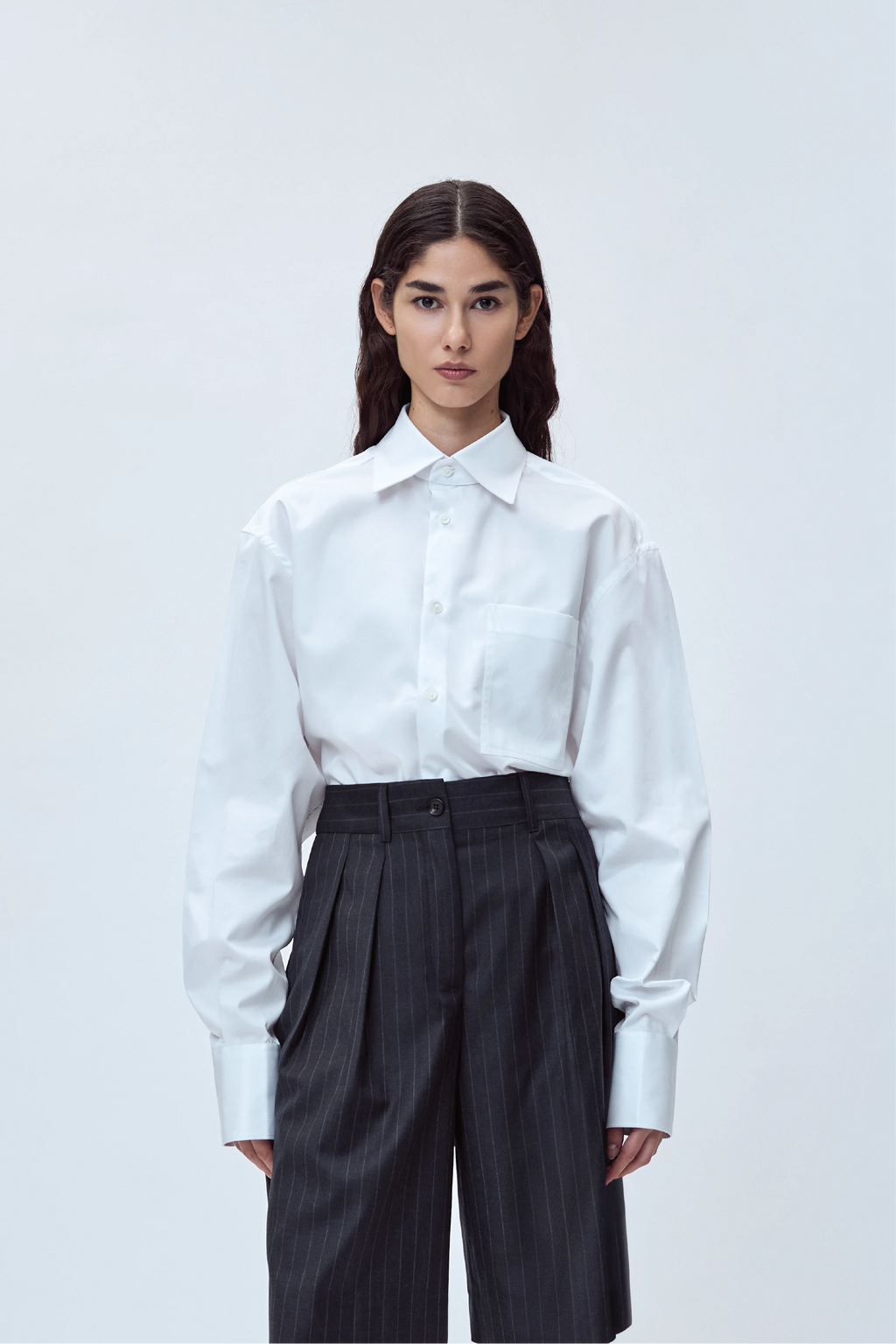 CROPPED TAILORED SHIRT IN COTTON TWILL
