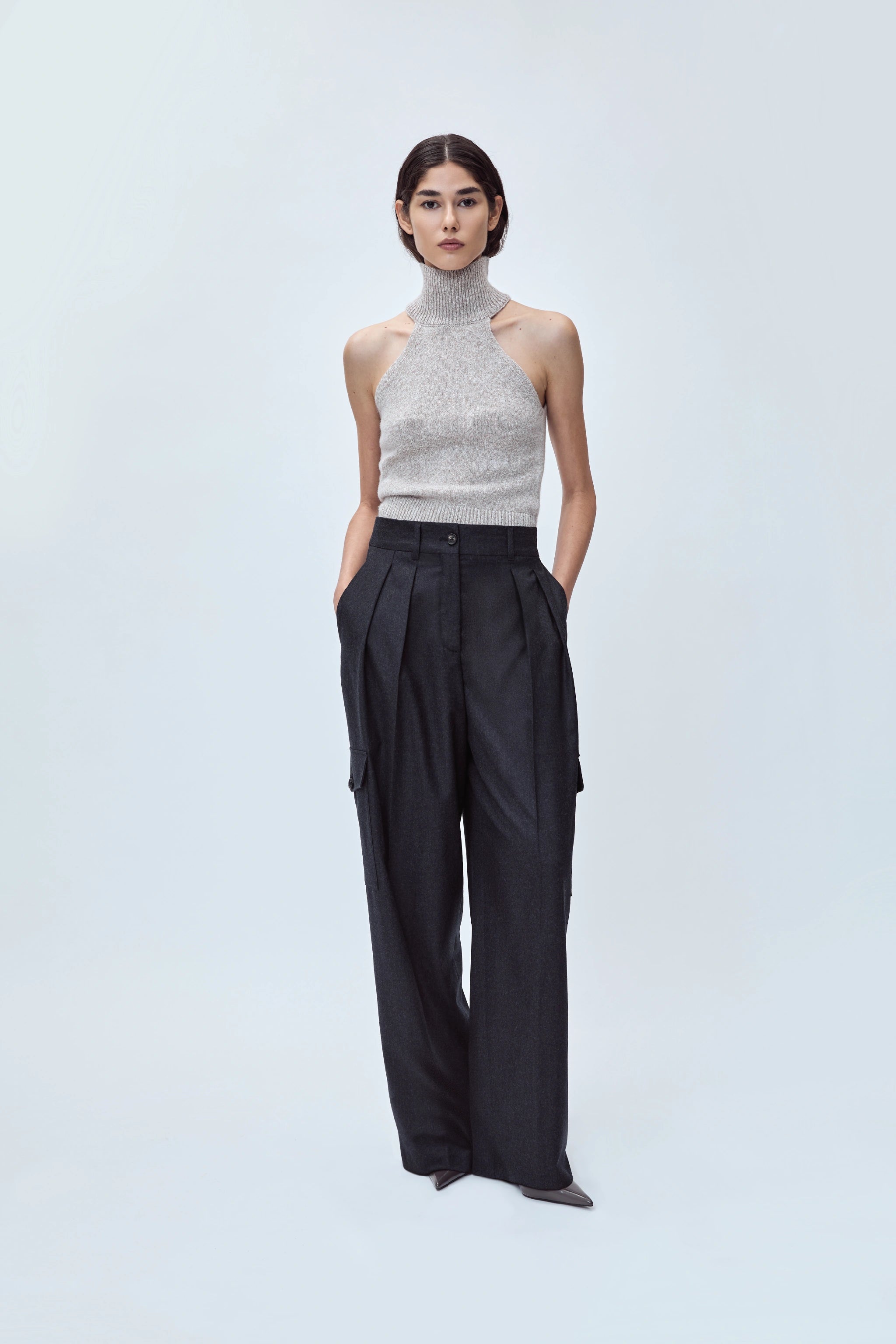 DOUBLE-PLEATED TAILORED PANT IN VIRGIN WOOL FLANNEL