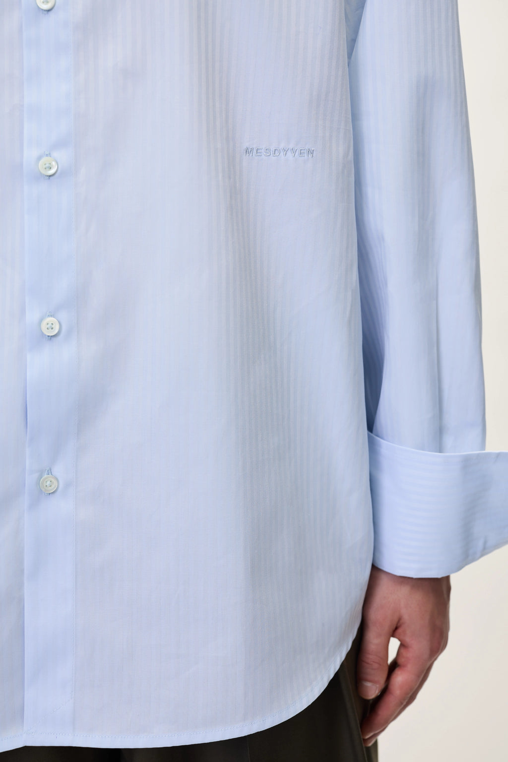 OVERSIZED SHIRT IN BLUE STRIPE