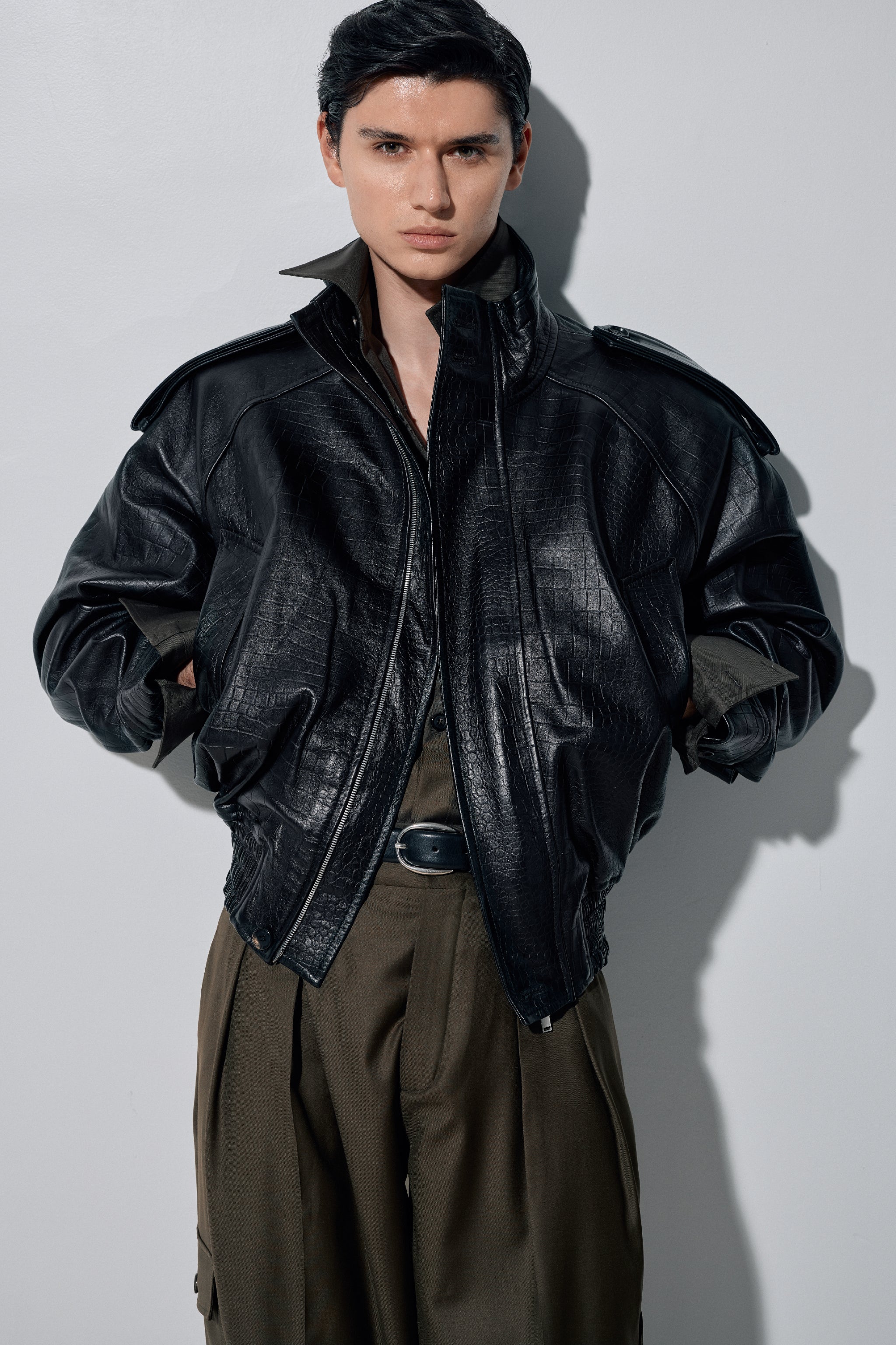 CROPPED NAPPA BOMBER IN BLACK