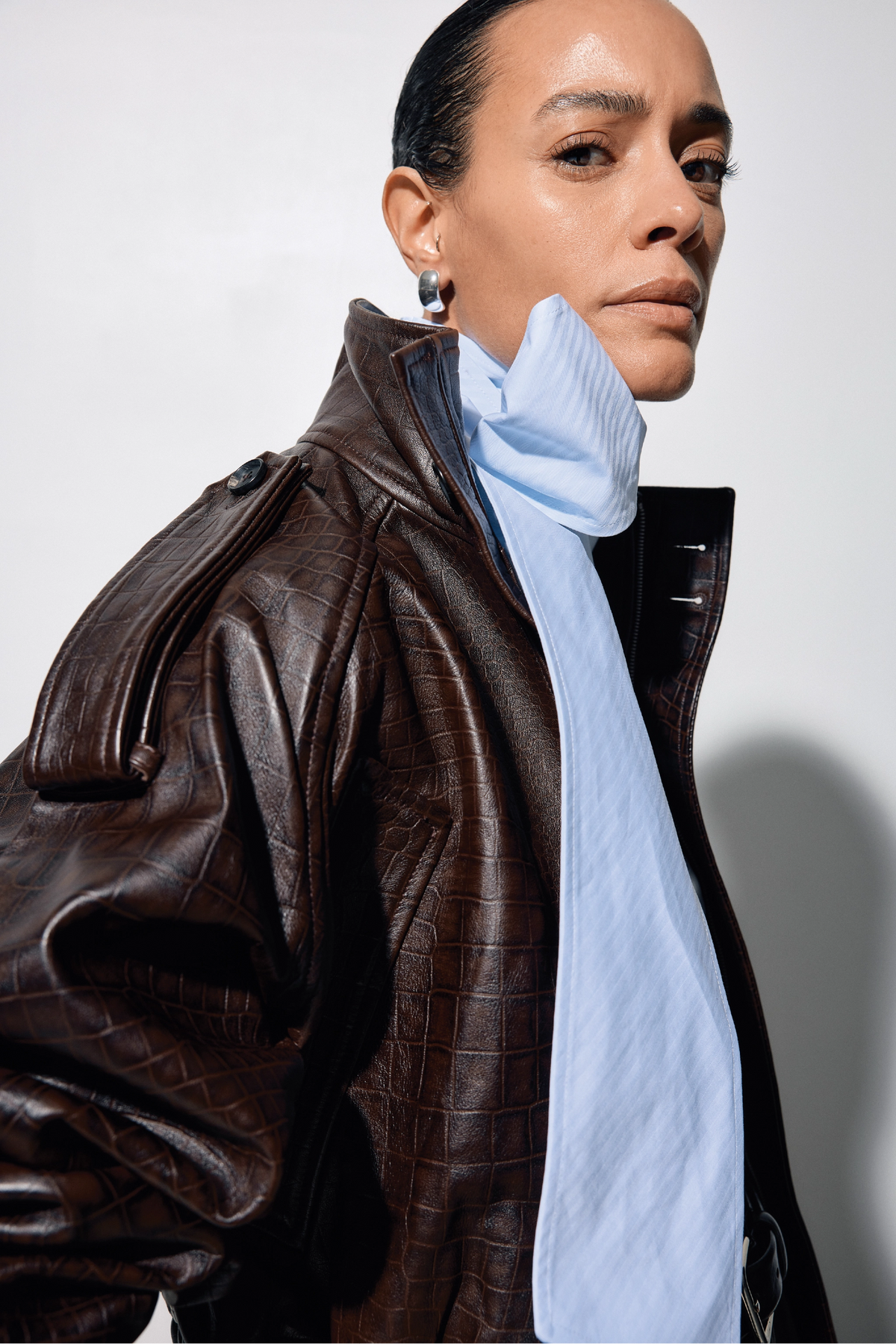 LEATHER AND JACKETS