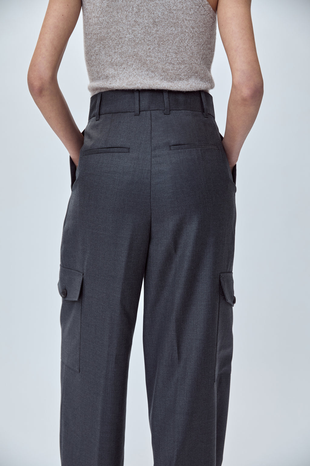 DOUBLE-PLEATED TAILORED PANT IN VIRGIN WOOL