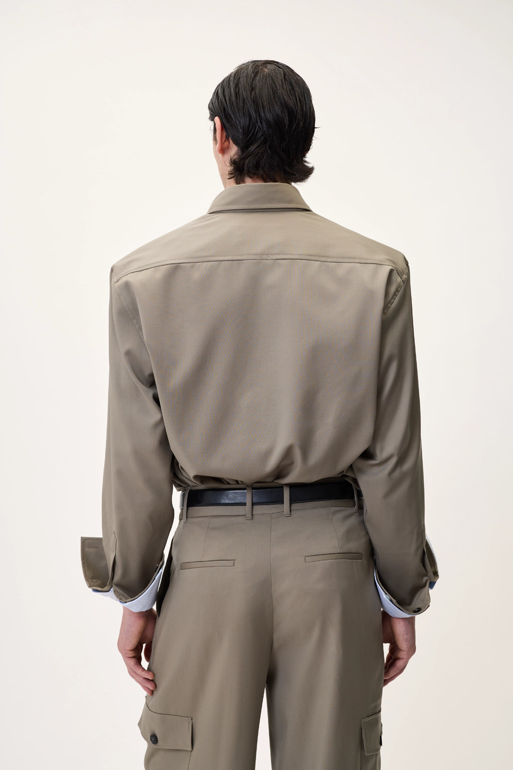 PADDED SHOULDER OVERSHIRT IN TAUPE