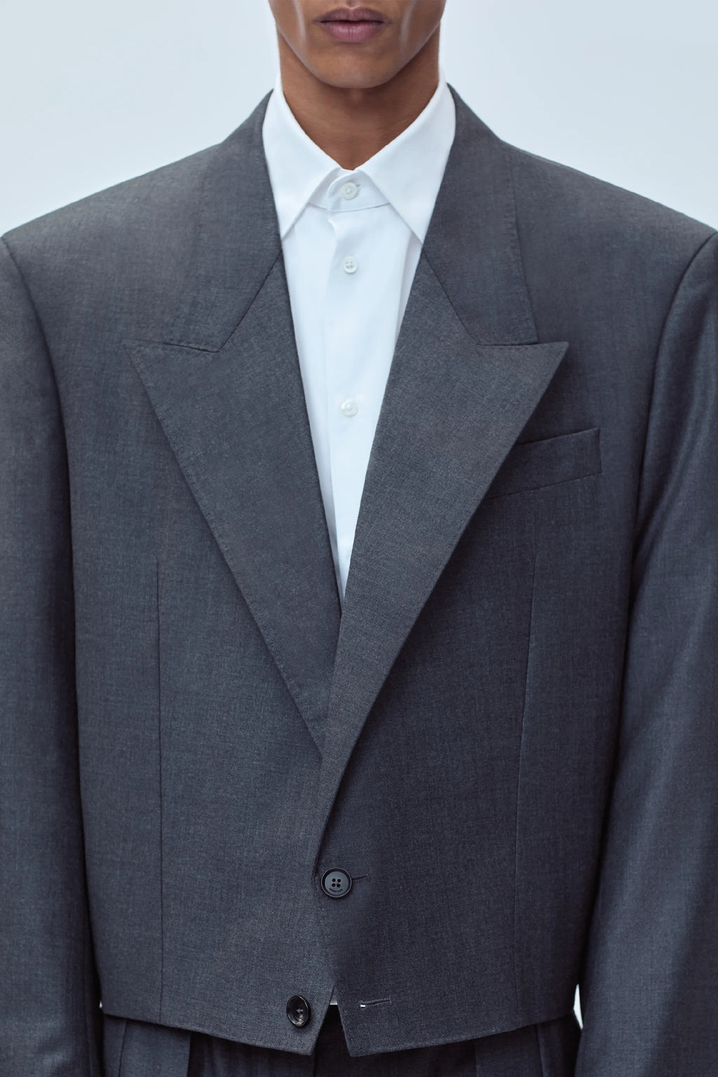 TAILORED JACKET IN VIRGIN WOOL