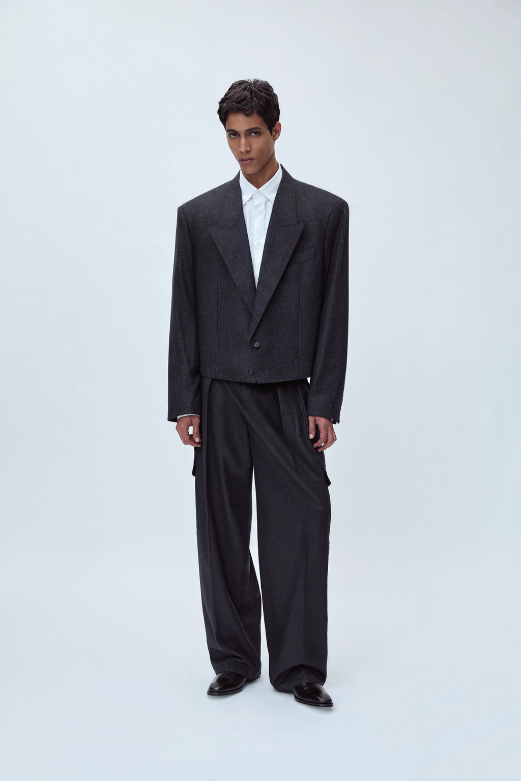 DOUBLE-PLEATED TAILORED PANT IN VIRGIN WOOL FLANNEL