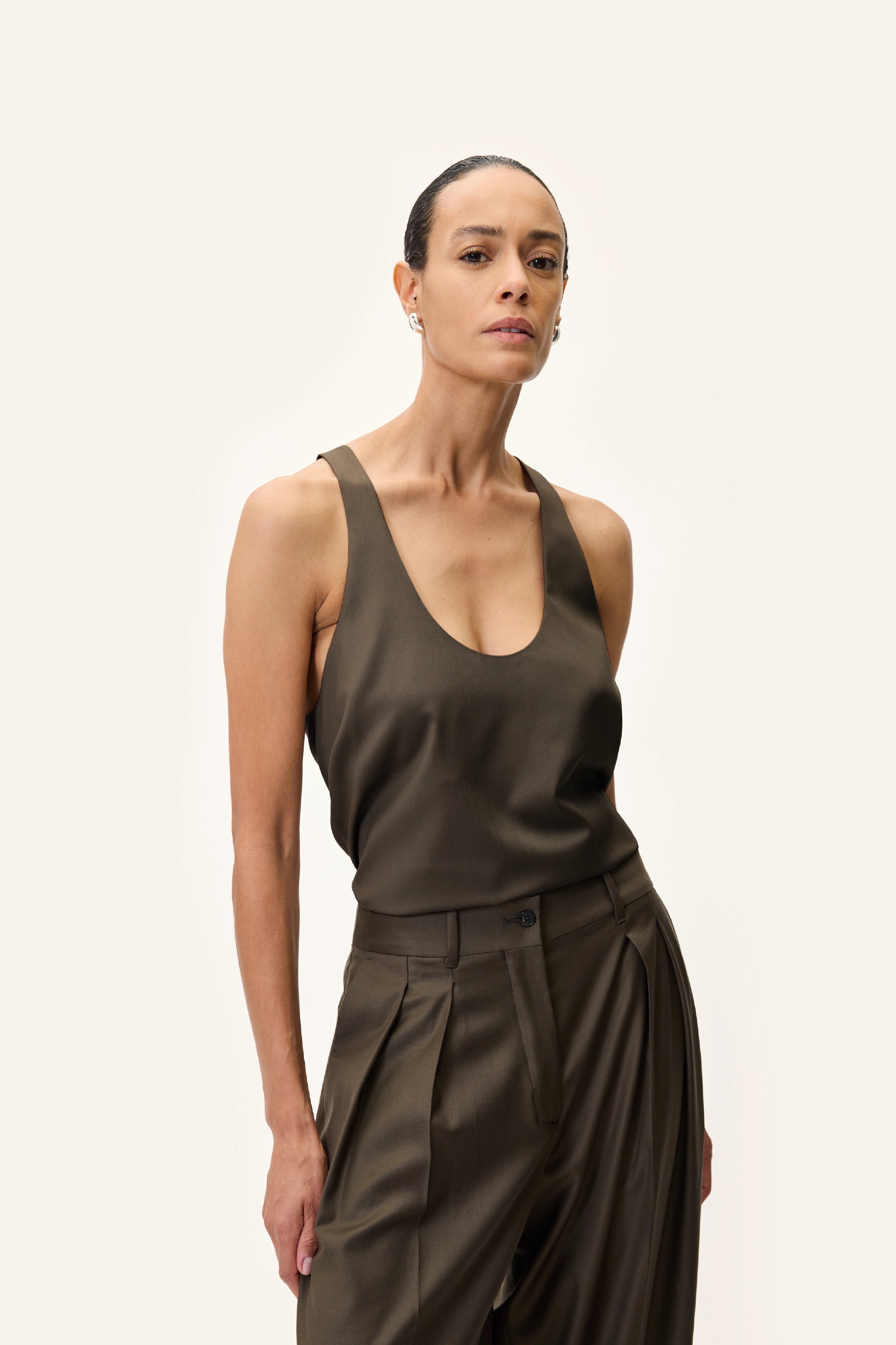TANK TOP IN KHAKI
