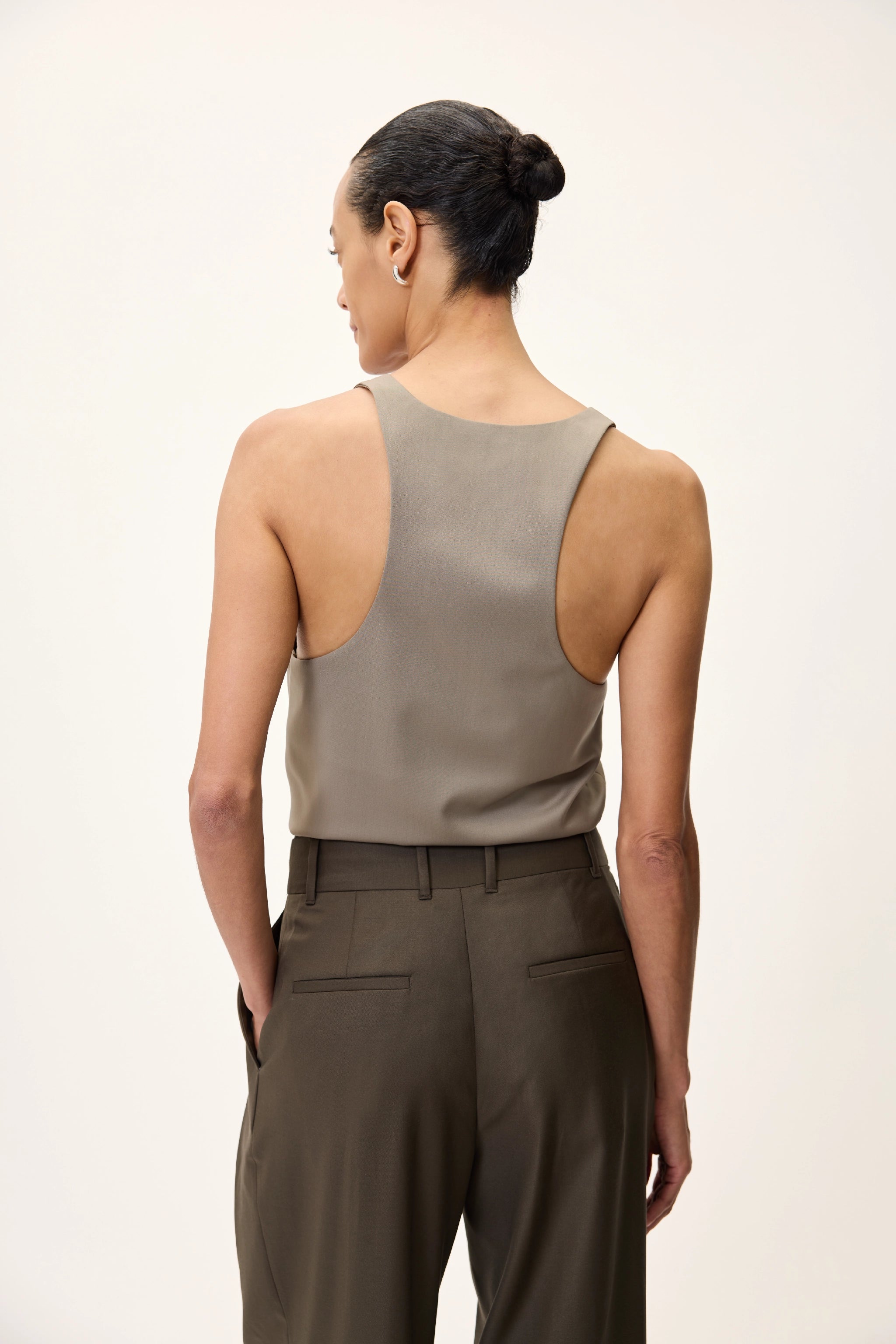 TANK TOP IN TAUPE