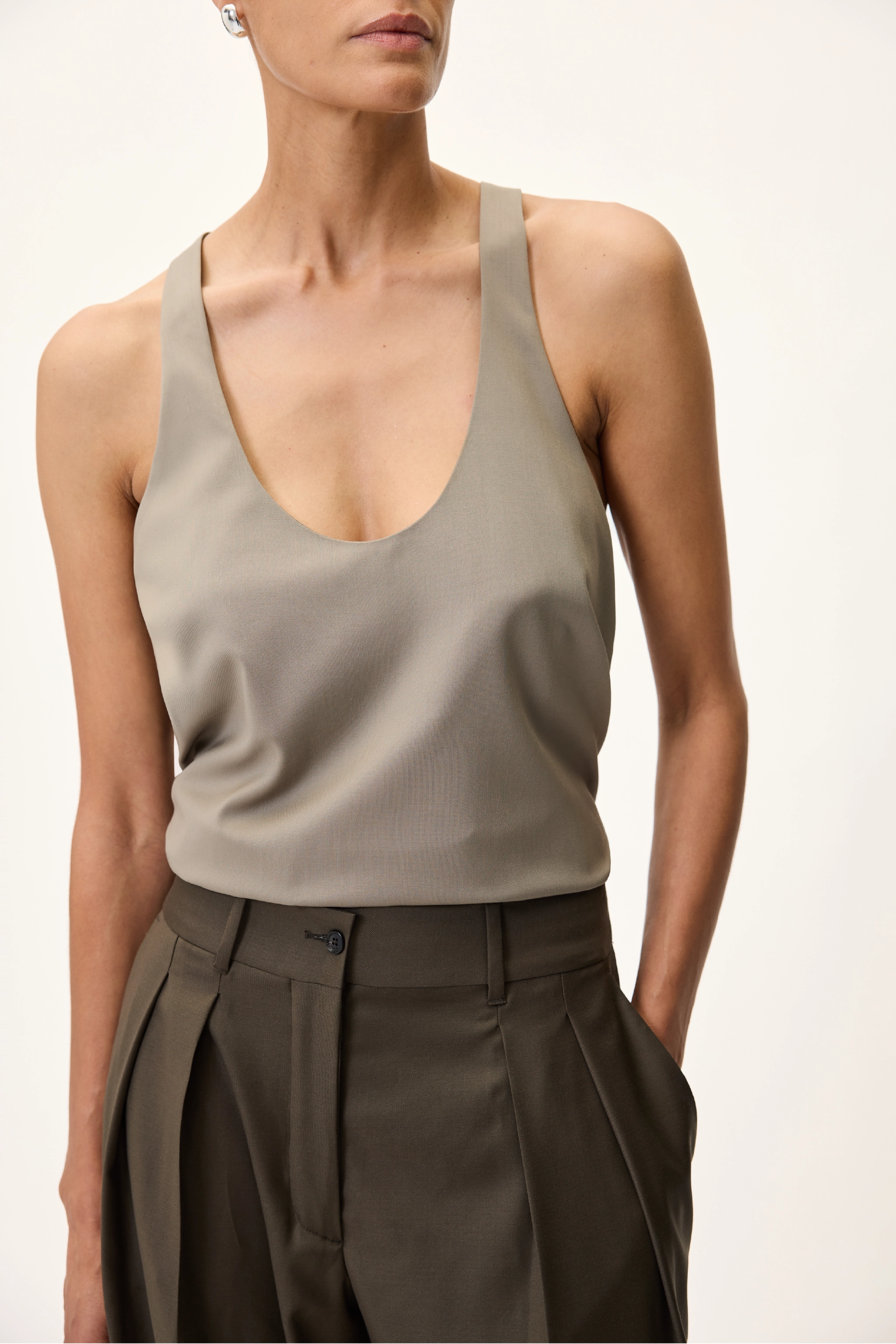 TANK TOP IN TAUPE
